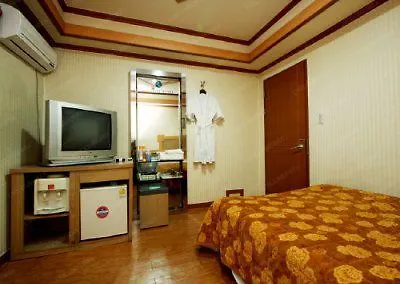 Rainbow Hotel Seoul
