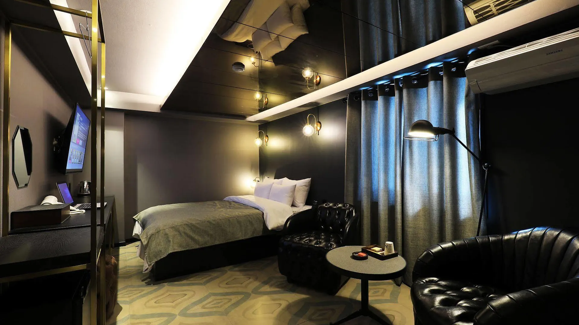 Rainbow Hotel Seoul 2*,